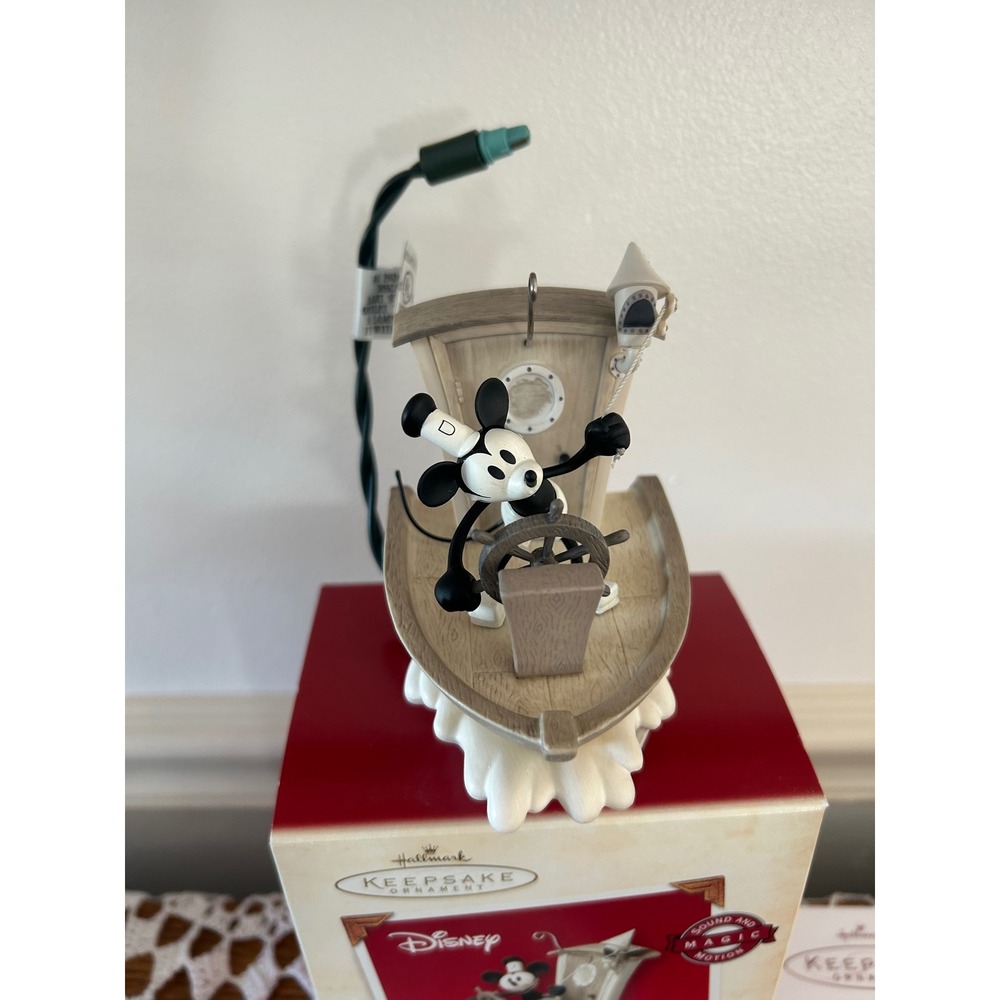 Hallmark Keepsake Disney Steamboat Willie 75 Years Sound Magic Motion Ornament